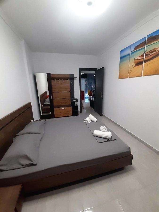 Ourania Apartment 아스프로발타 외부 사진