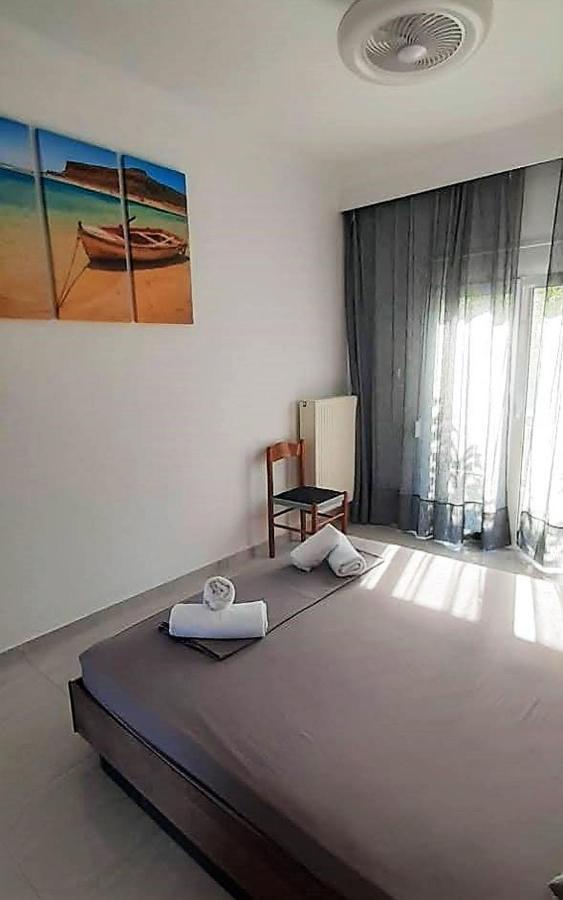 Ourania Apartment 아스프로발타 외부 사진