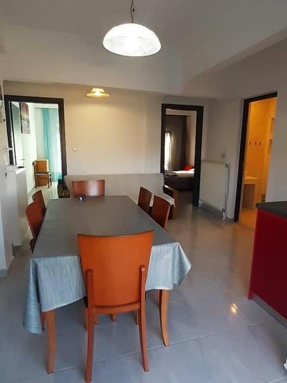 Ourania Apartment 아스프로발타 외부 사진